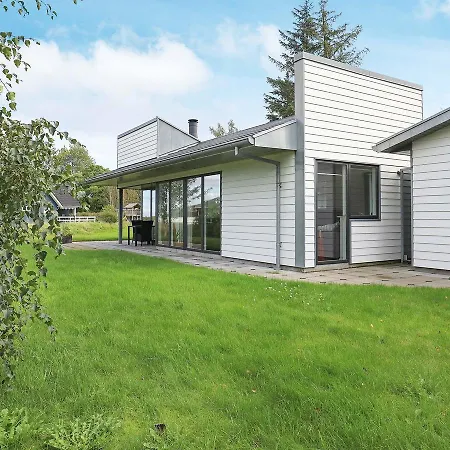 Holiday home Holiday Middelfart