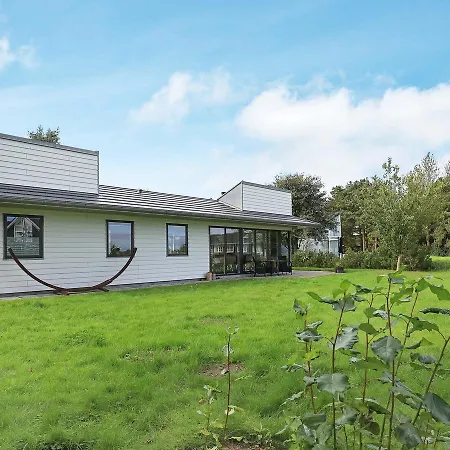 Holiday home Holiday *
